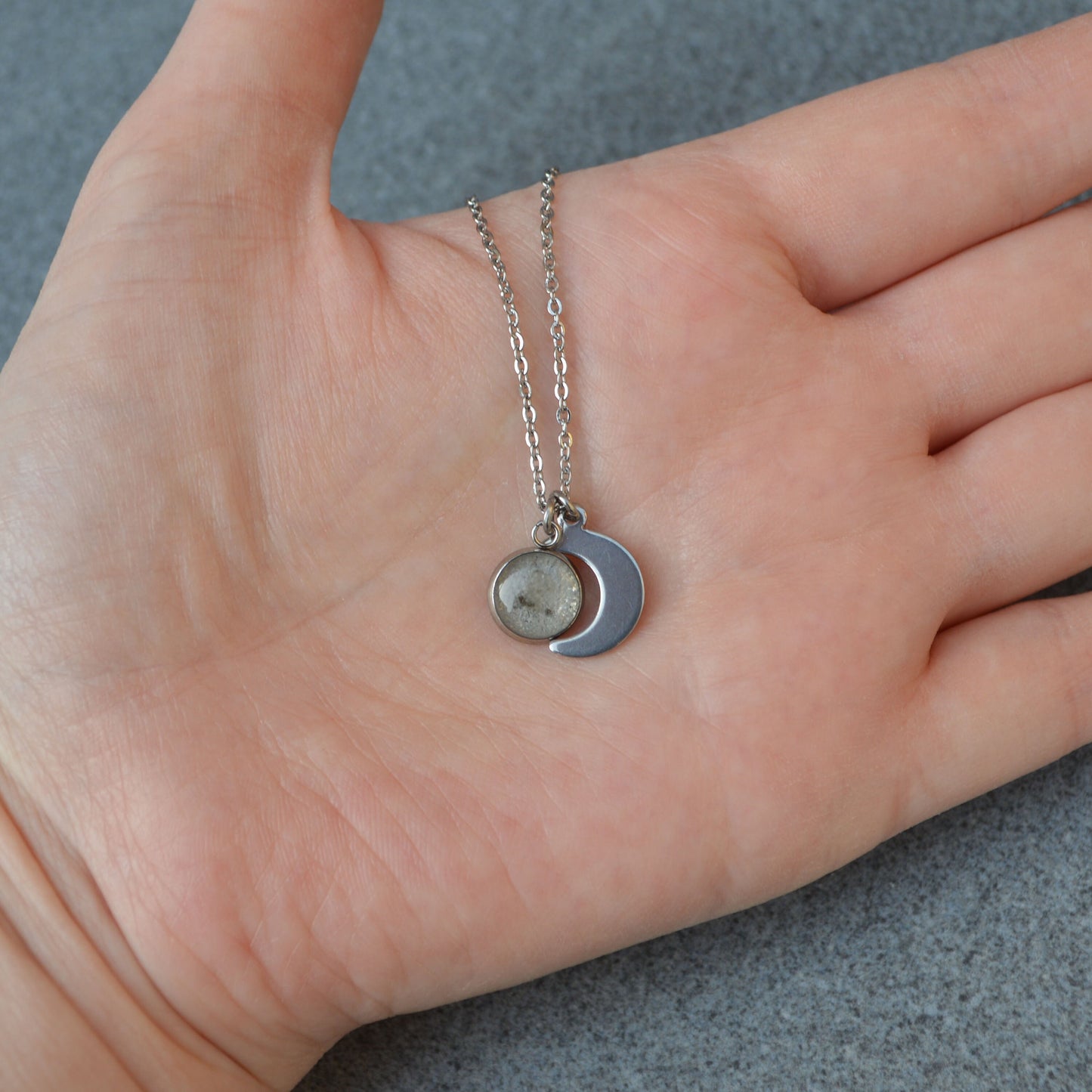 Small Moondust Necklace Hypoallergenic