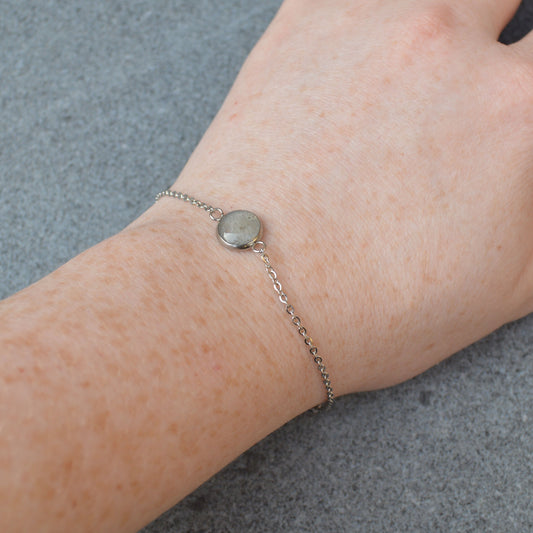 Small Moondust Floating Bracelet Hypoallergenic